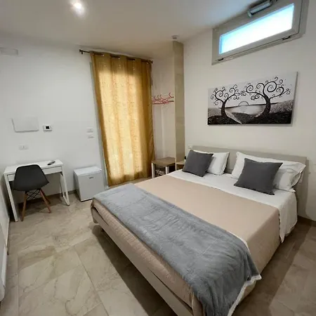 Quintadecima B&B 우기아노 라 치에사